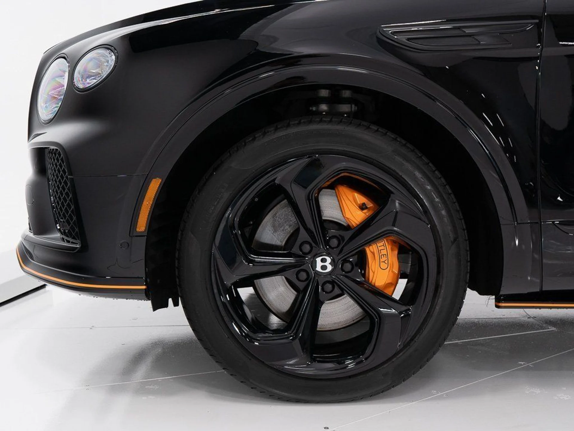 mph042_149904925_3a0ee66bbc8661edf9fd744e42504ec2_788ae25088