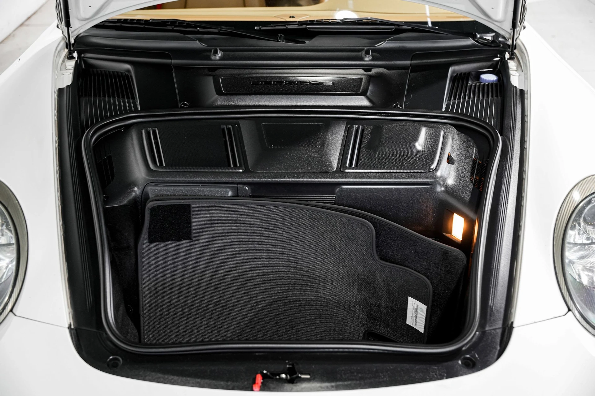 mph042_1503886202_8ea90b90cd5fb2f4a5ae4b07bd564147x_cb1fe80978