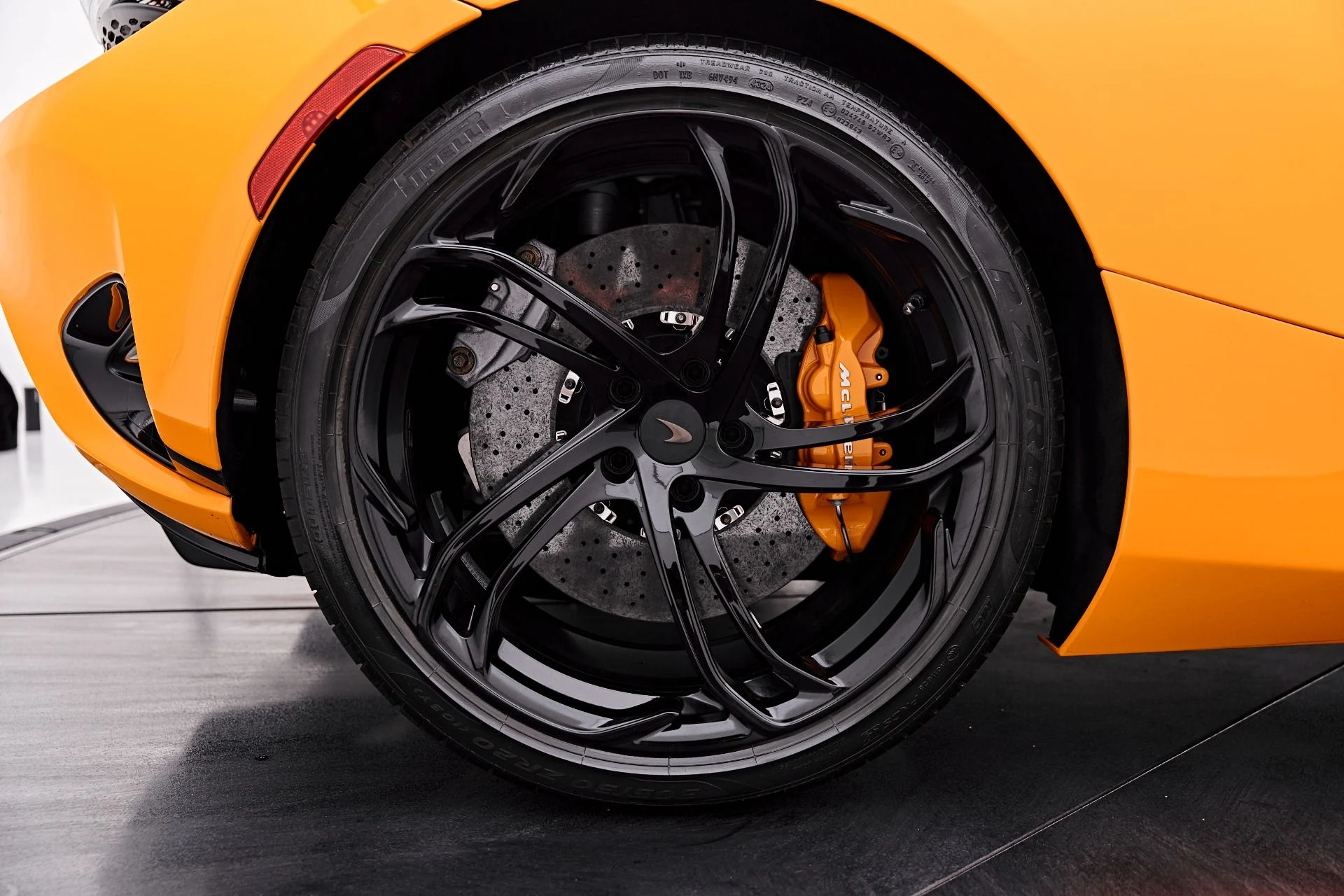 mph042_1505684704_Used_2025_Mc_Laren_750_S_1786993789_77c671cd4d