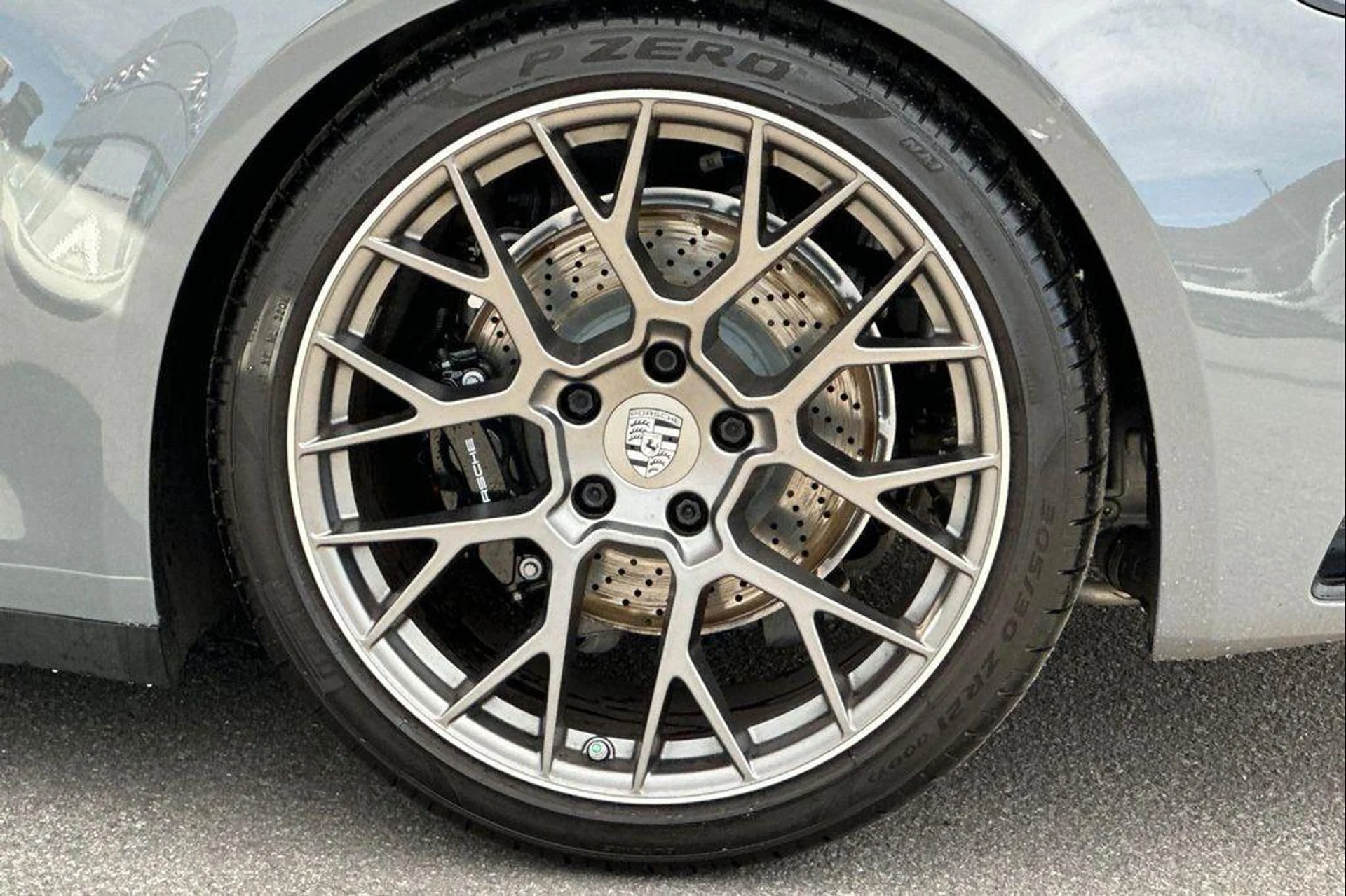 mph042_1510274703_I_Zf2c3mb47g9_Bl_O_Apq3h_Xk5fmj4_a39dd4f3ec