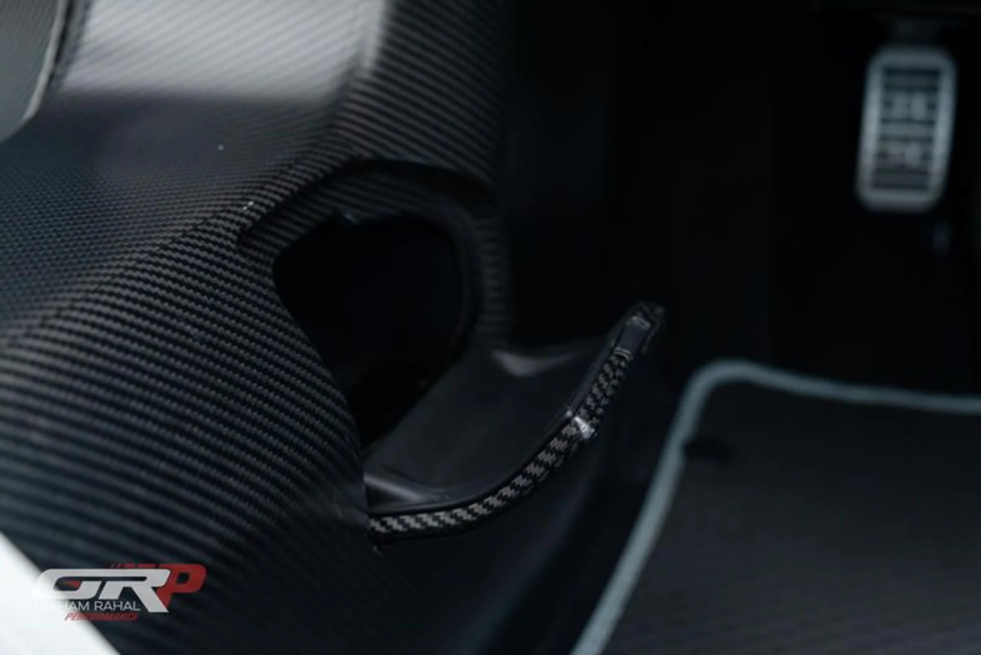 mph042_1518654181_93_D511_F3_5_E3_D_4_C45_AA_8_A_ACE_86112_B60_C_eb56552188