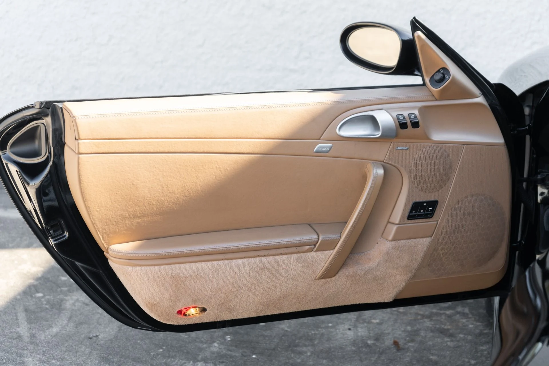 mph042_1523736236_Used_2006_Porsche_911_Carrera_4_S_1765481639_150ca0fc2a