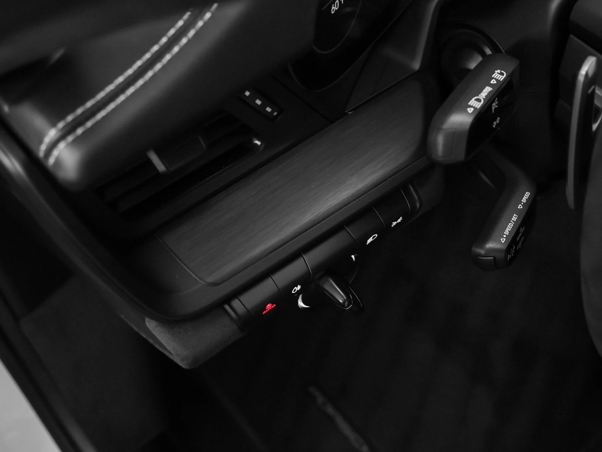 mph042_1538107014_43_2fe8d39141