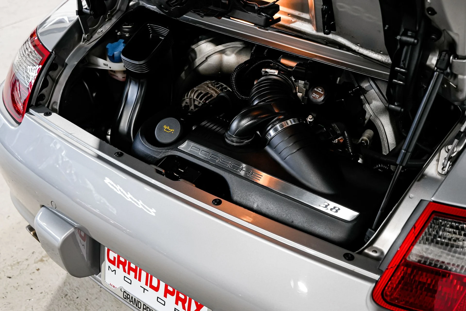 mph042_155912267_71c36486fae3436668c4dfa997724a98x_fb0f18a1a9