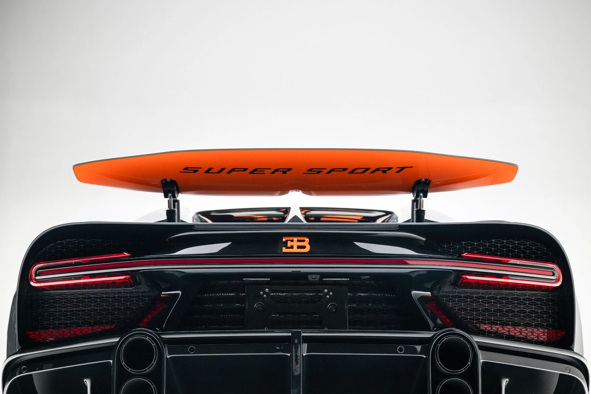 mph042_1592985876_13316_p43_l_3c51279af6