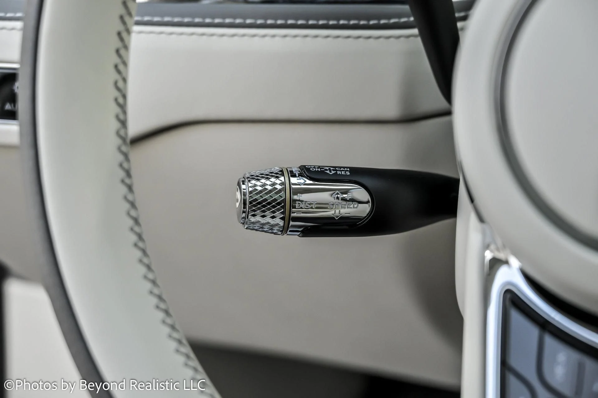 mph042_1595965373_Used_2021_Bentley_Flying_Spur_V8_First_Edition_1763629698_a9039bb540