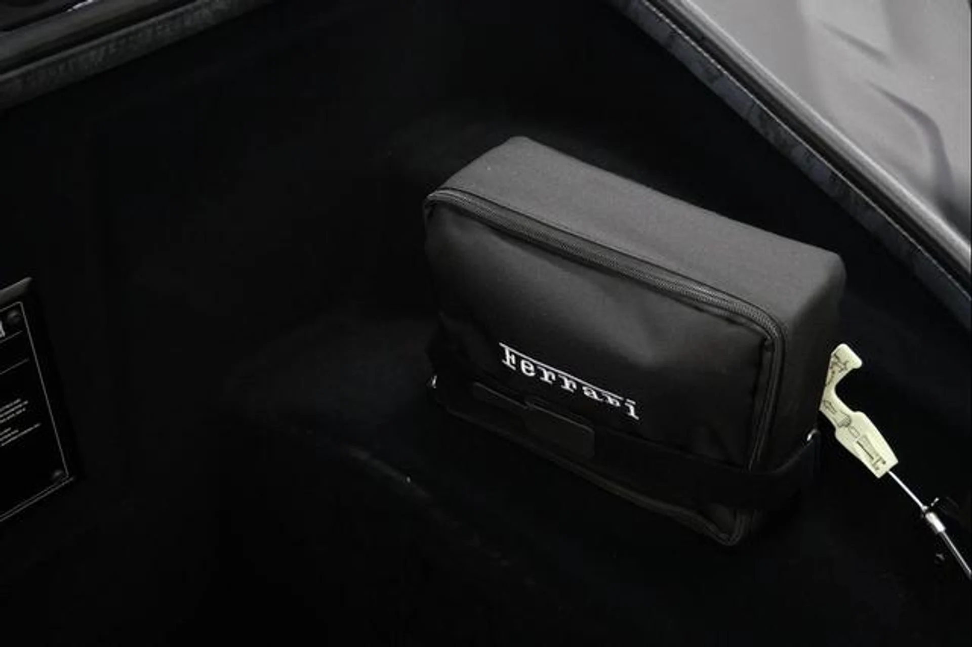 mph042_1604035857_L_Rp_Vbq16_QZ_Ym_Fn_OC_3sefbf_Y3_Yco_426aaa5620