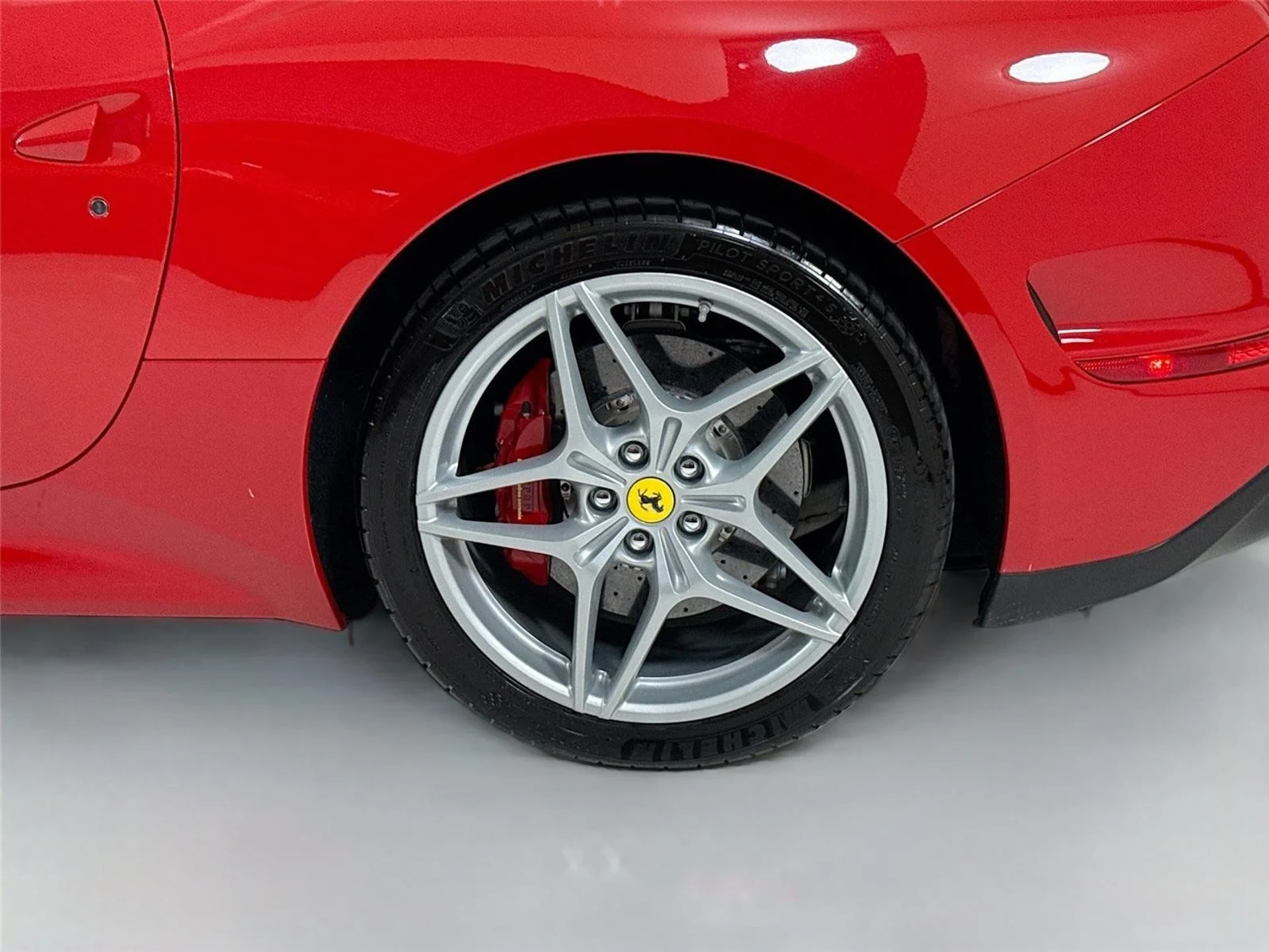 mph042_164892463_f31142500028f509ed4d9d2bc813c27f_1102773a85