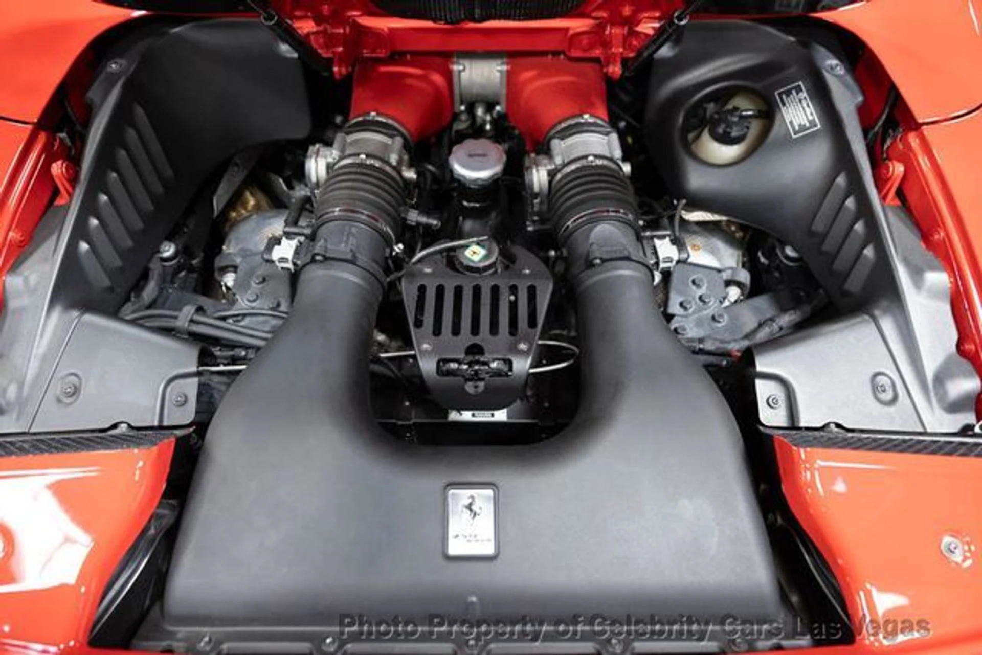mph042_1663212136_used_2013_ferrari_458_italia_2drconvertible_9707_23037118_47_640_fde55c7c8e