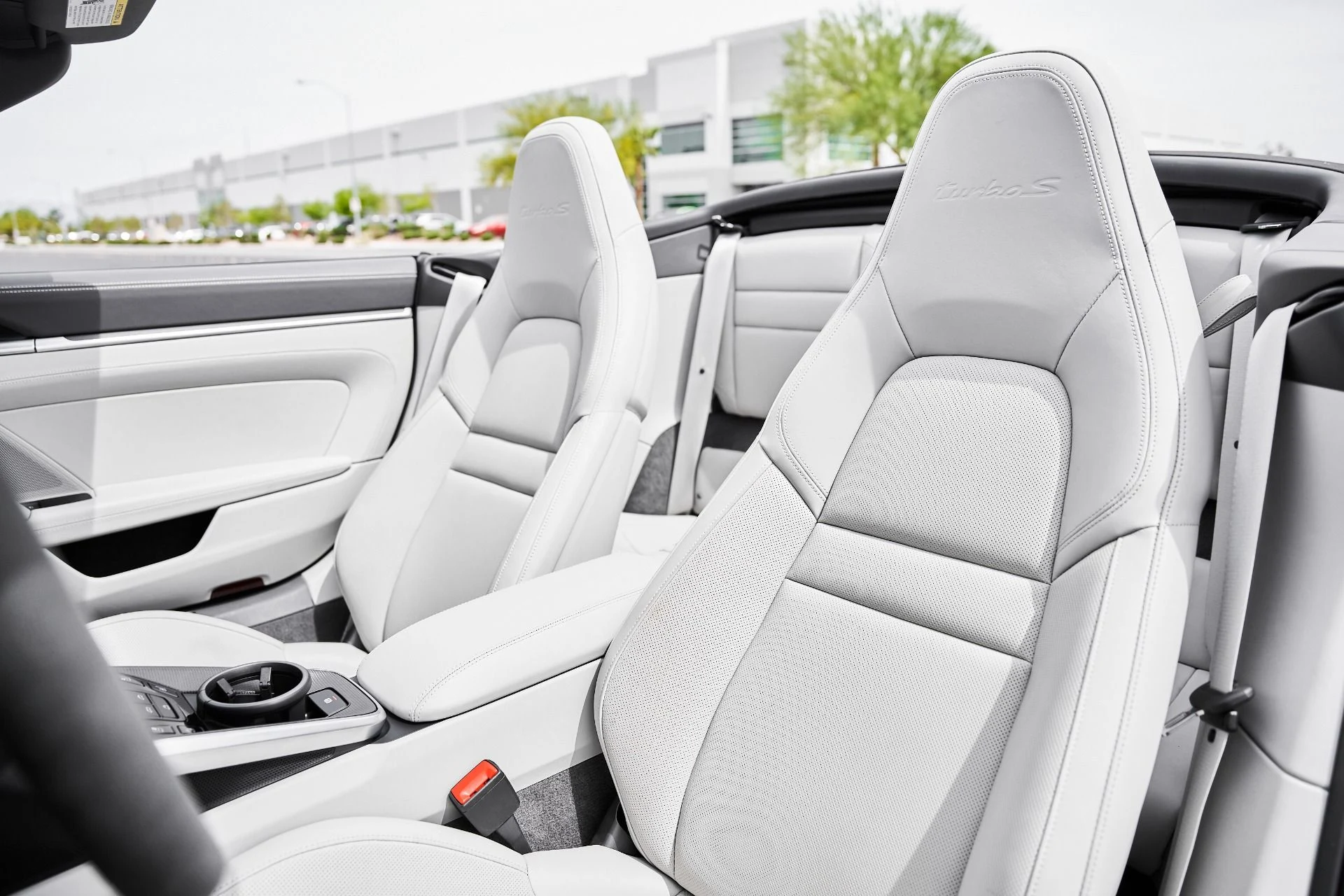 mph042_1667733380_Used_2024_Porsche_911_Turbo_S_1774923324_e6a54f0640