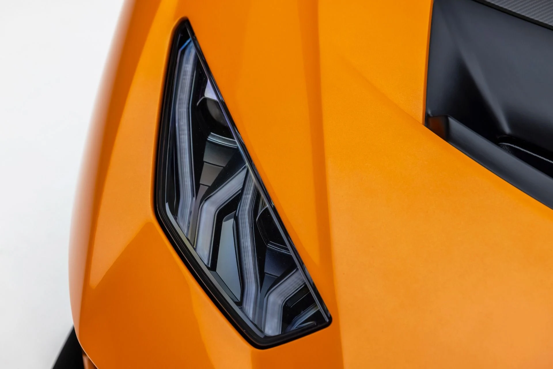 mph042_1673781956_13165_p43_l_928980f445