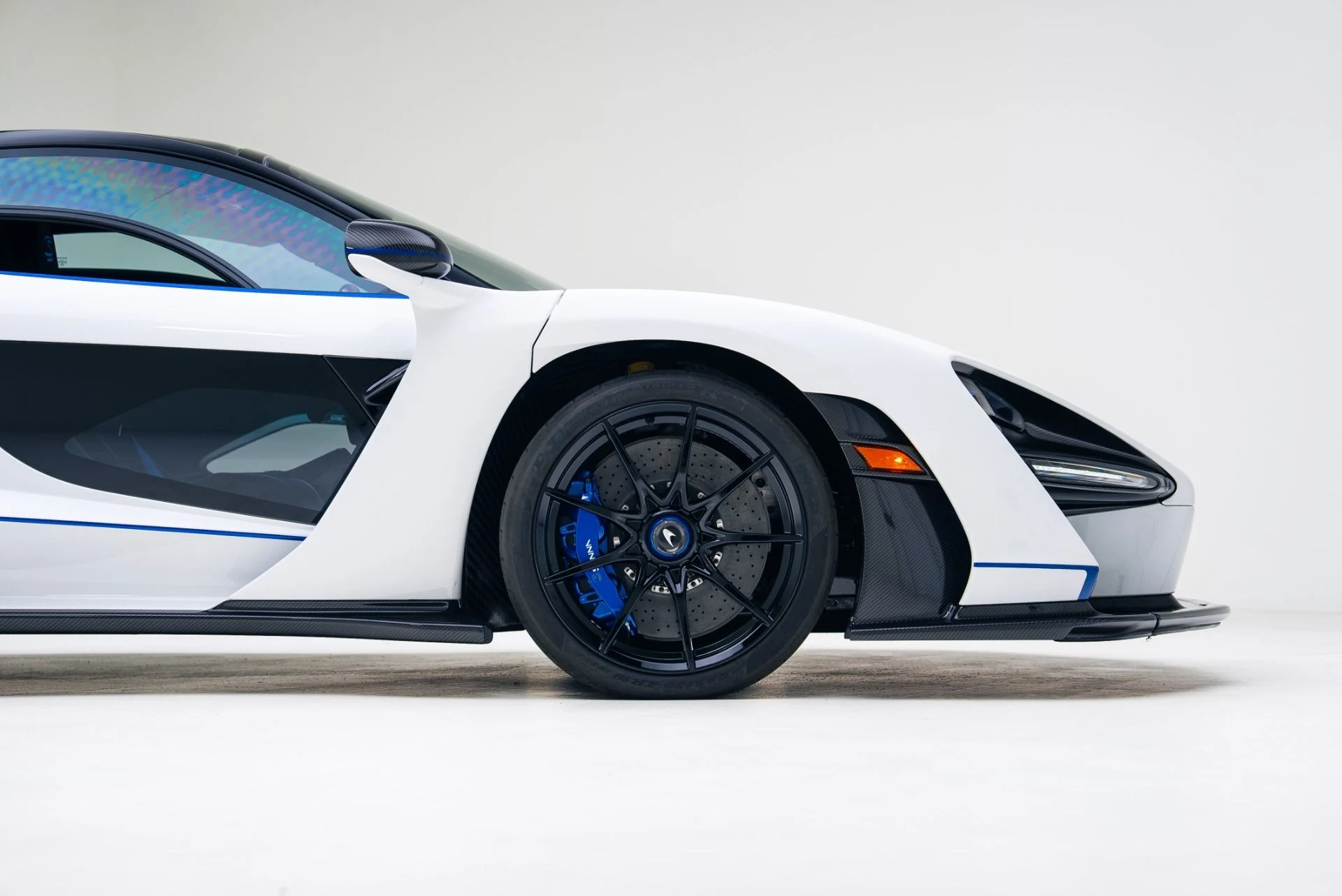 mph042_1684205081_Used_2019_Mc_Laren_Senna_1765845968_3bb2e74866