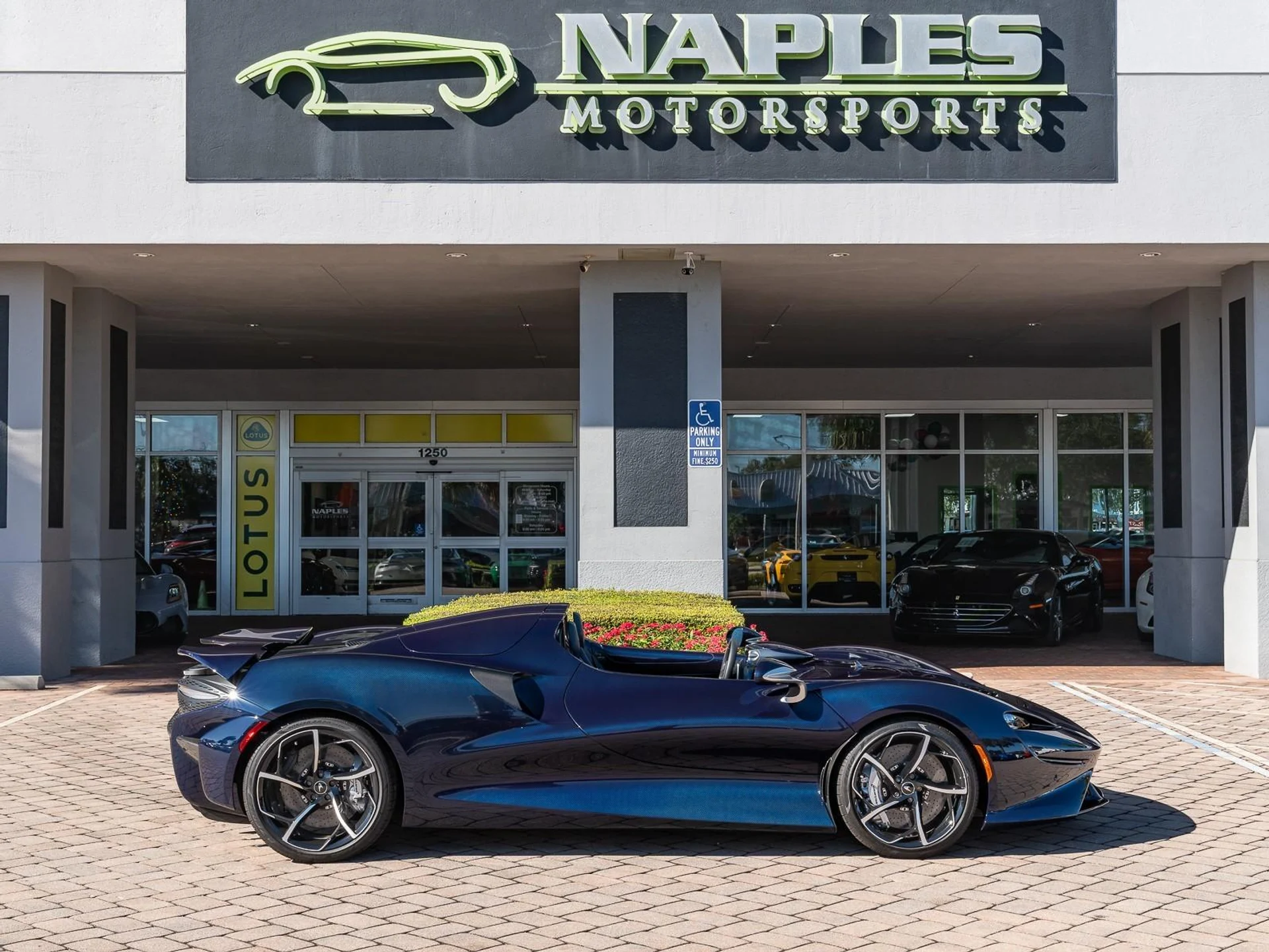 mph042_1684476470_Used_2021_Mc_Laren_Elva_1766175048_14ca5dcd41