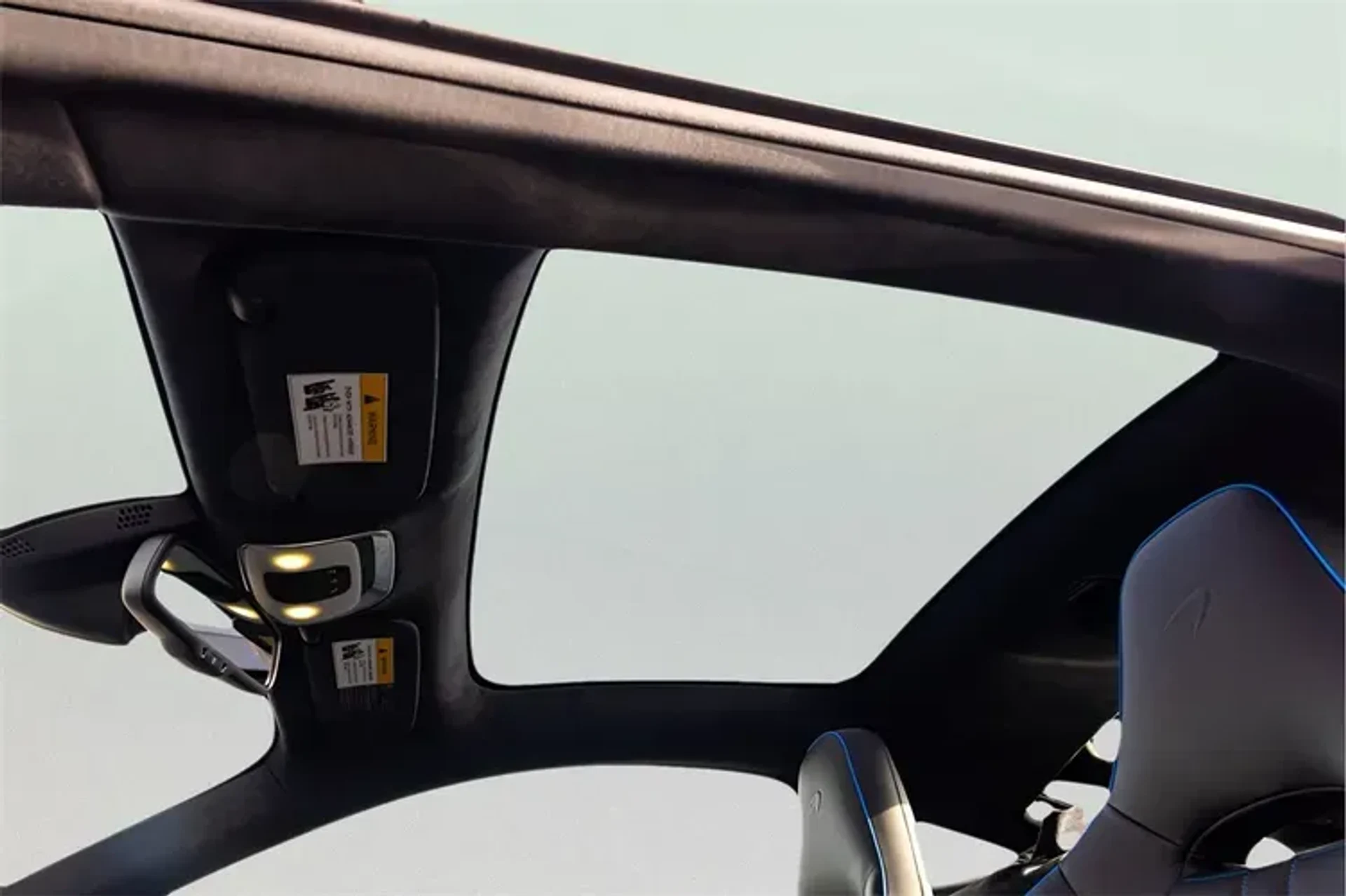 mph042_1698331964_BS_Tq0nub0_YN_4bxb_H_med_57747fdc98