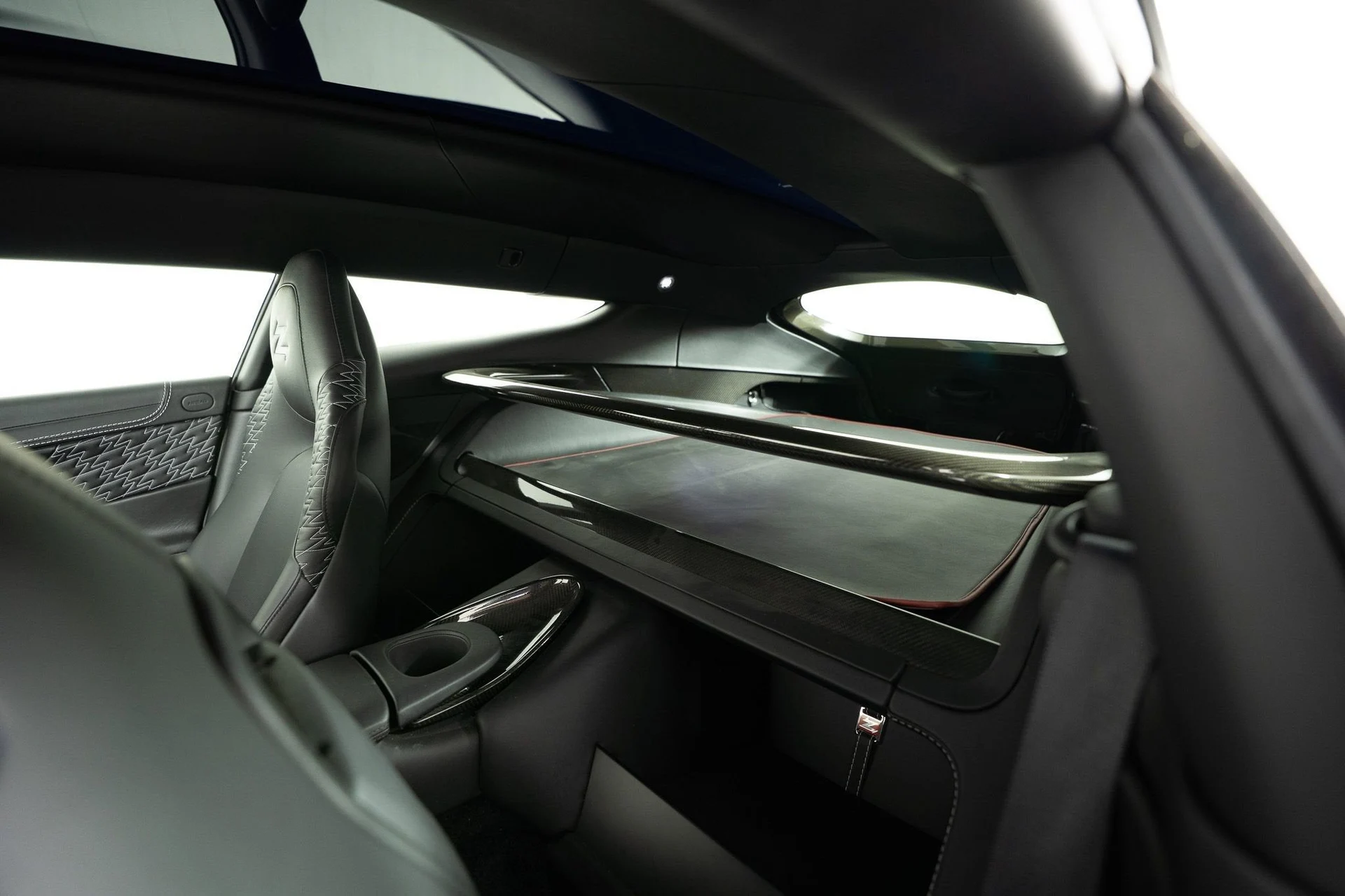 mph042_170113073_986fe3224cff4b8c8bcce094612bb8d8_d11834cf3e