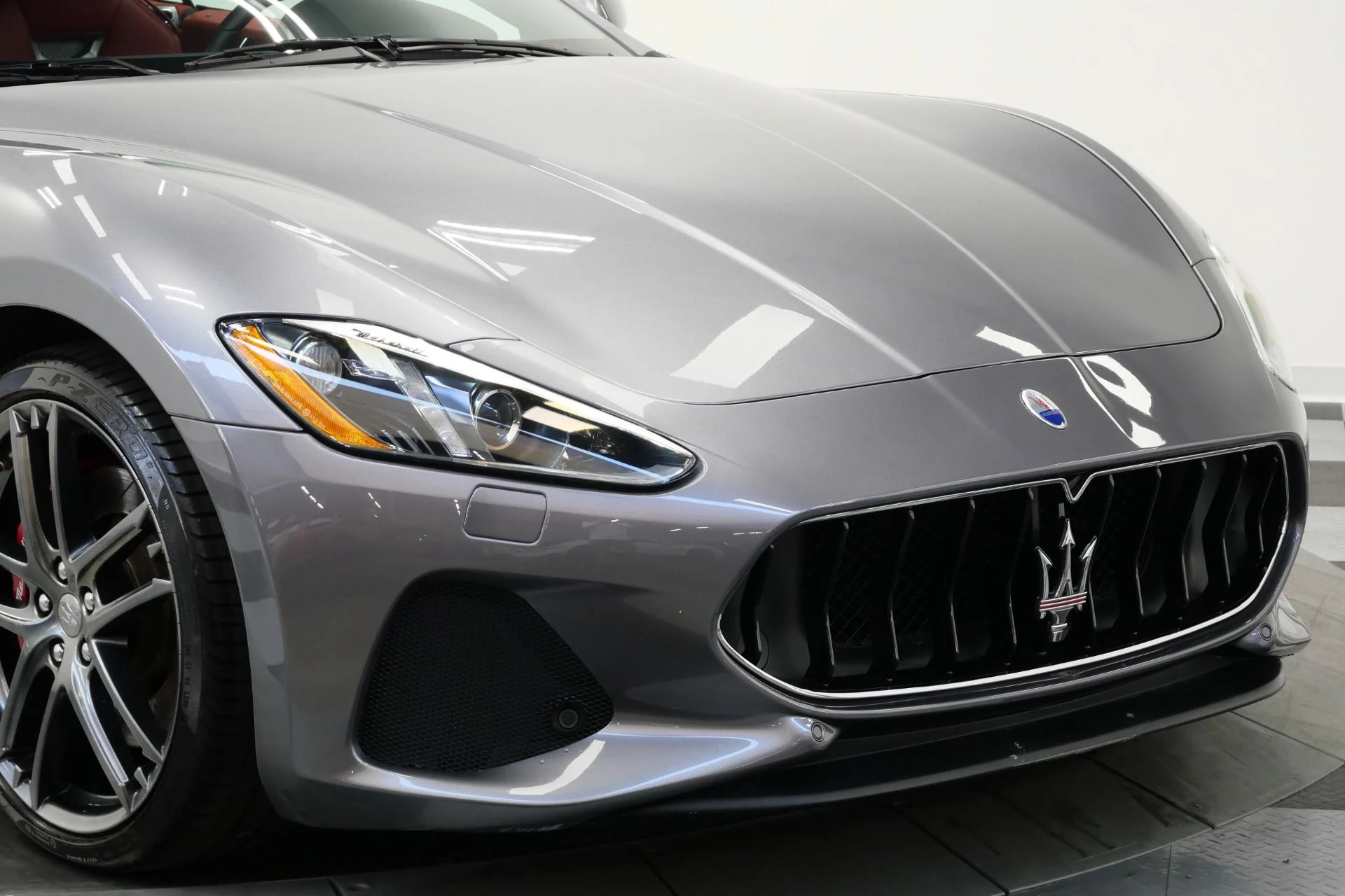 mph042_1722991070_Used_2019_Maserati_Gran_Turismo_Convertible_Sport_Rare_Color_Carbon_Fiber_Interior_Trim_1773689122_a152457510