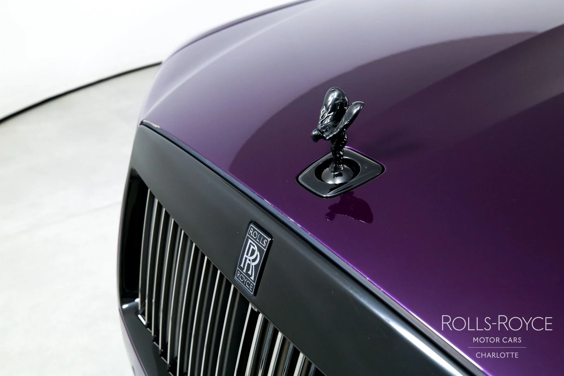 mph042_1730116187_Used_2022_Rolls_Royce_Black_Badge_Ghost_1772490971_d0cfe19fc5