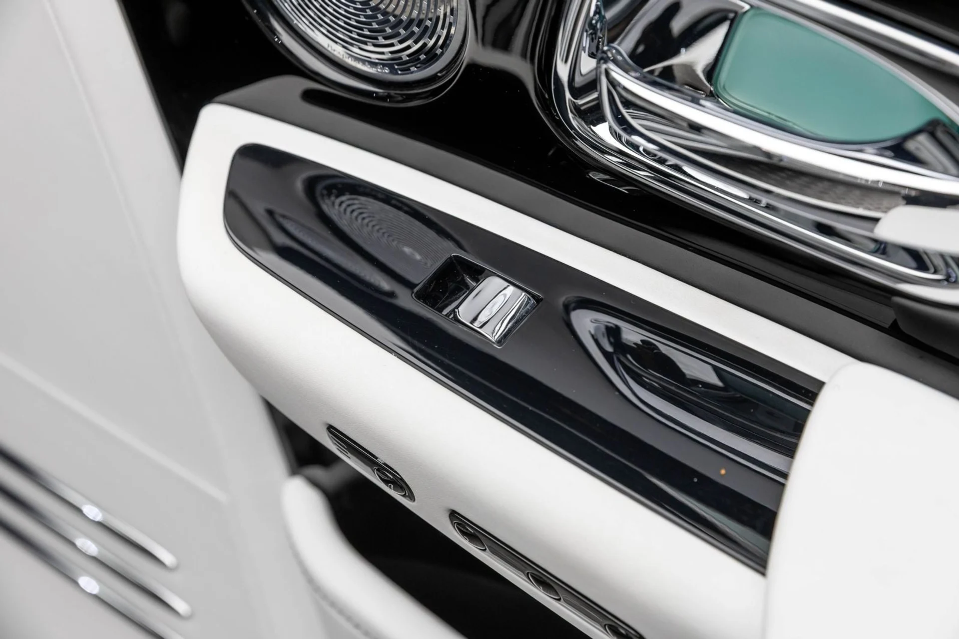 mph042_1751680357_43_db8708d3b3