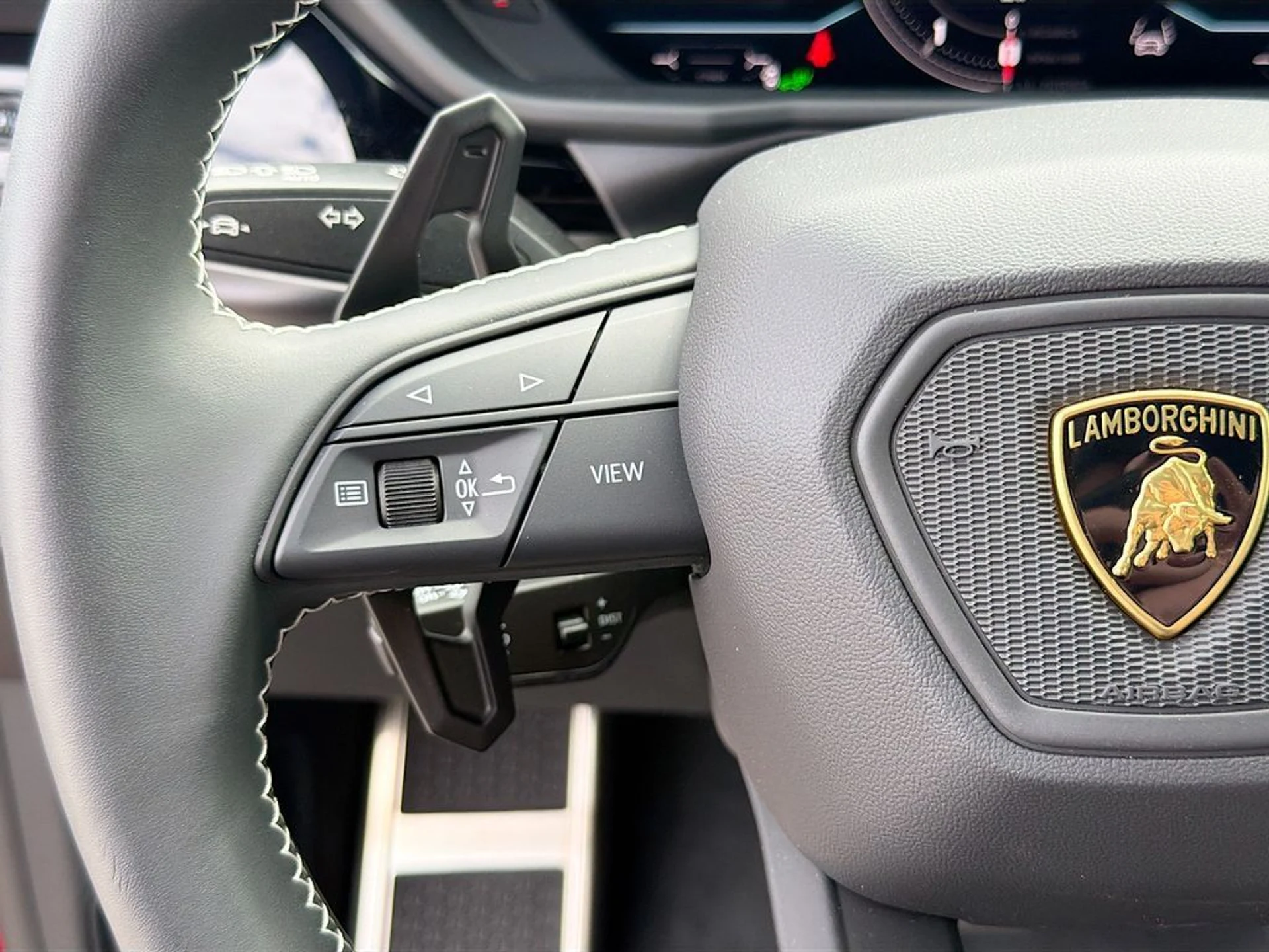 mph042_176138570_8a0e2d7056ada1650b7d773b07e27b35x_b6cfe39db3