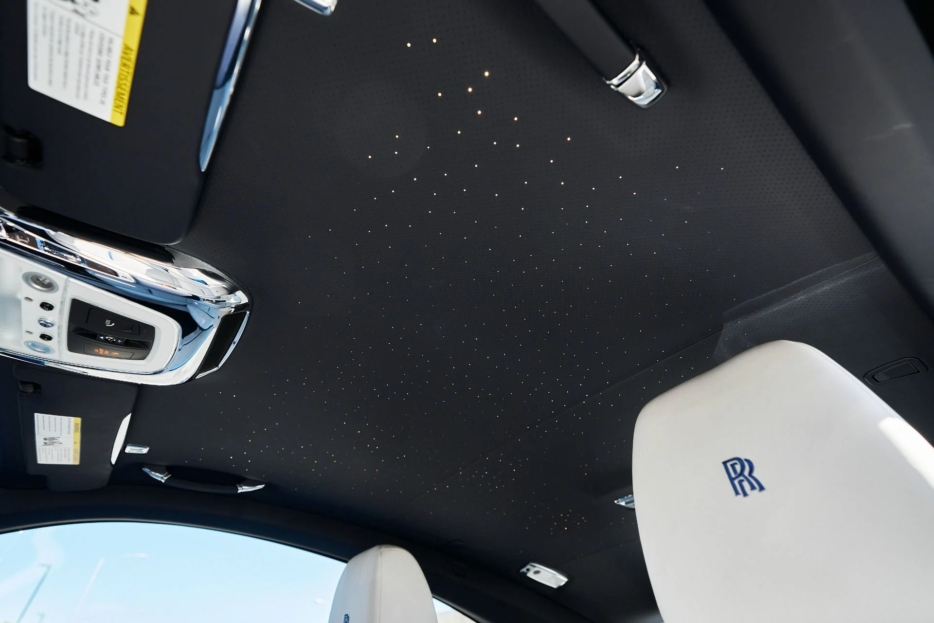 mph042_1763570554_Used_2020_Rolls_Royce_Wraith_Base_1762567765_acbc4abf39