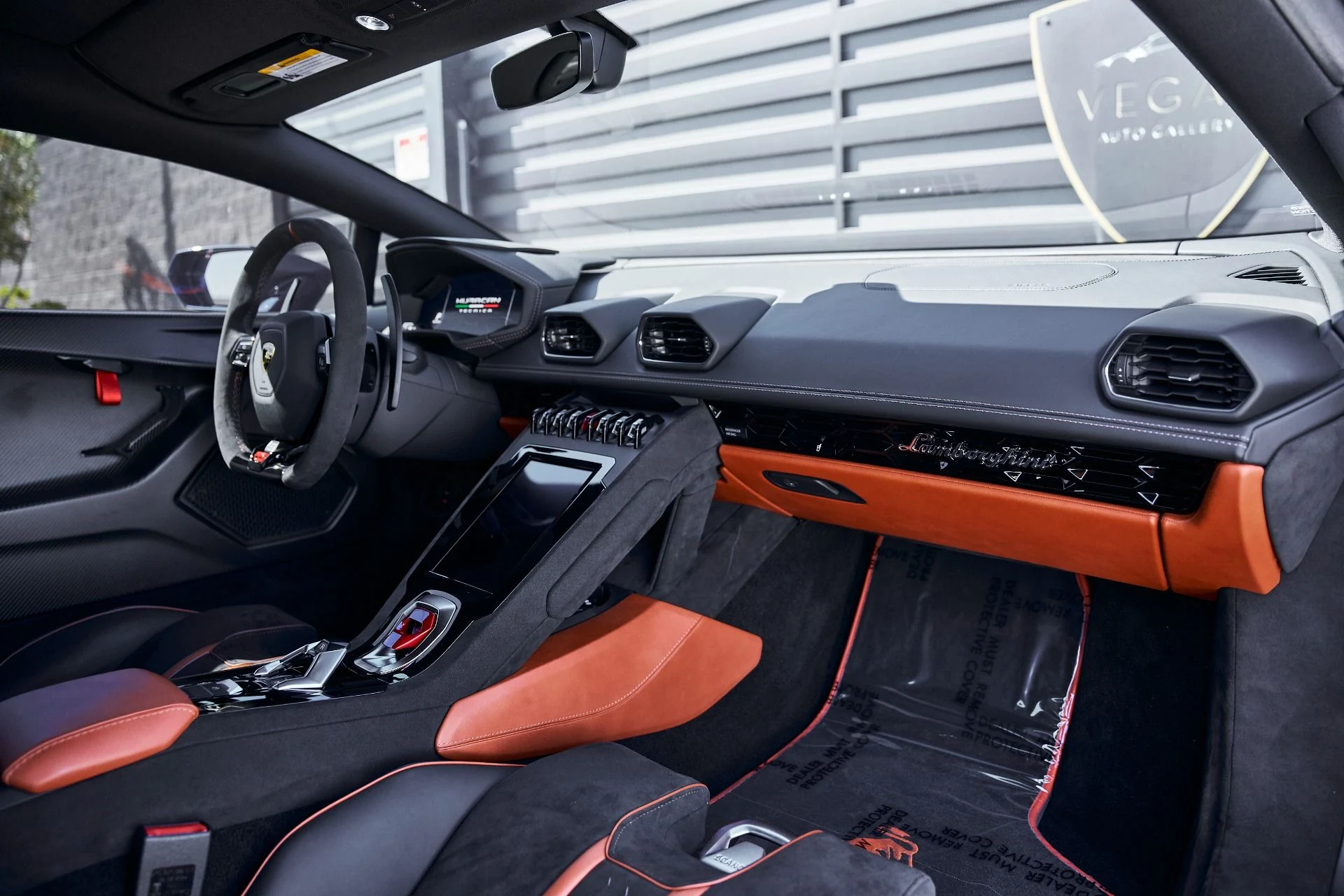 mph042_1773690209_Used_2024_Lamborghini_Huracan_Tecnica_Base_1773278459_0d5c1d3baf