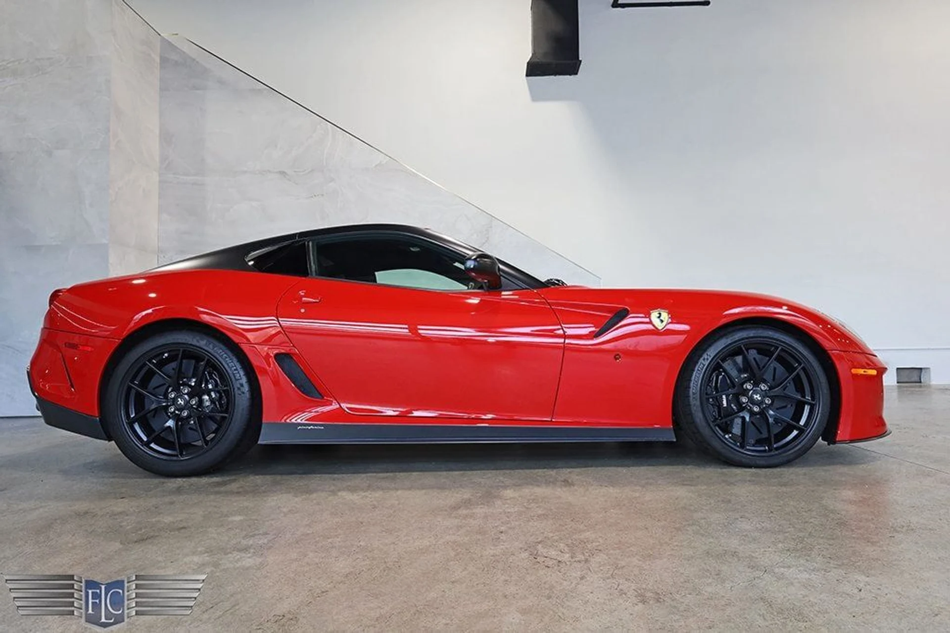 mph042_1780485696_used_2011_ferrari_599_2drcoupegto_9689_22921279_43_1024_18e2ff0487