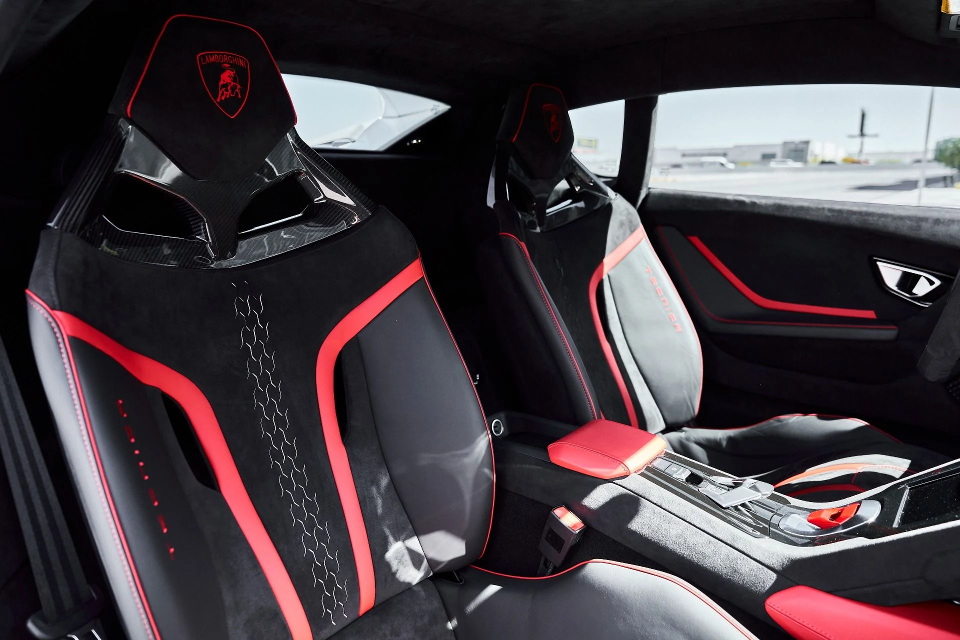 mph042_1781534990_Used_2023_Lamborghini_Huracan_1778117635_341f924e55
