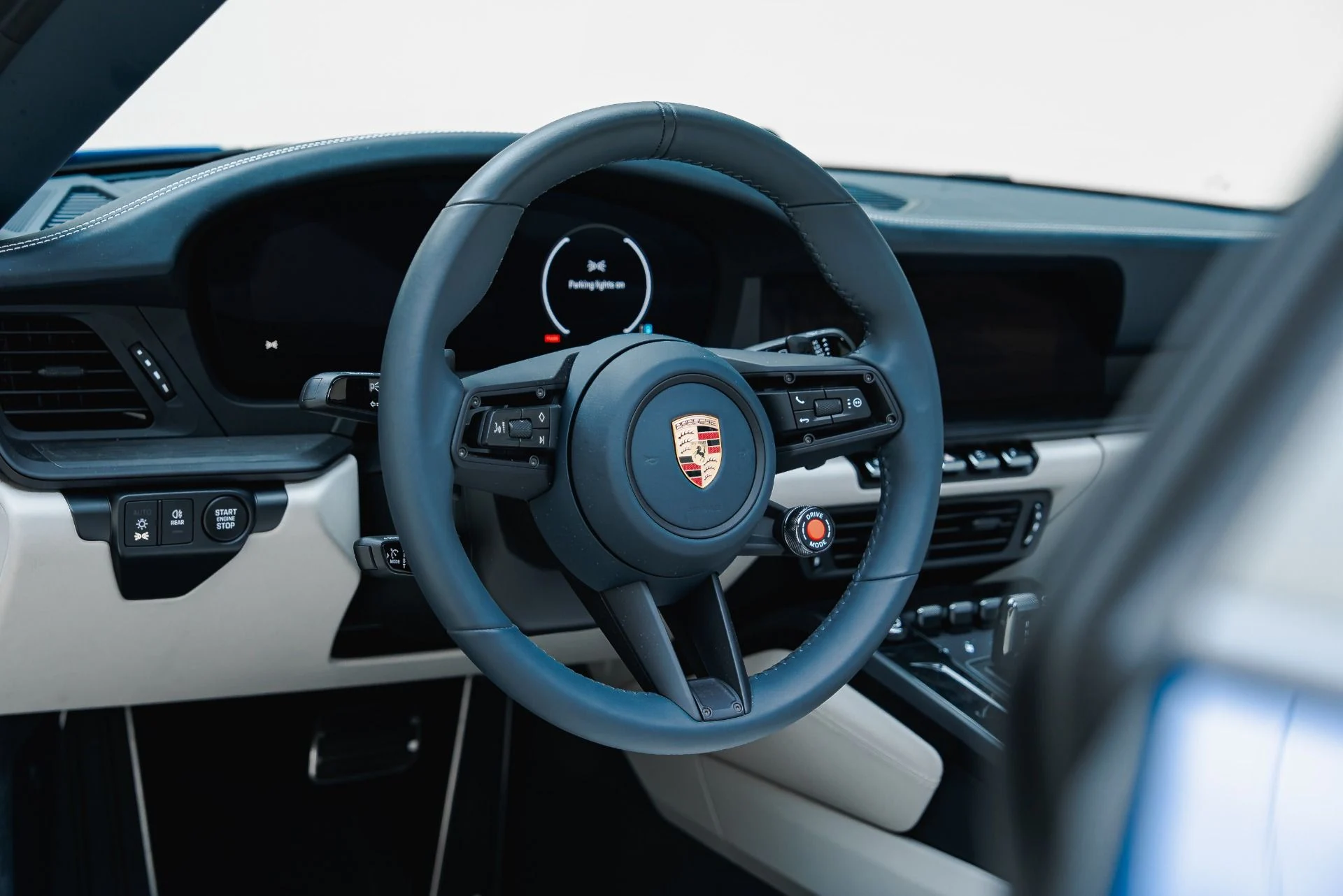 mph042_1791830851_Used_2026_Porsche_911_Targa_4_GTS_1788307402_0e8e852b0e