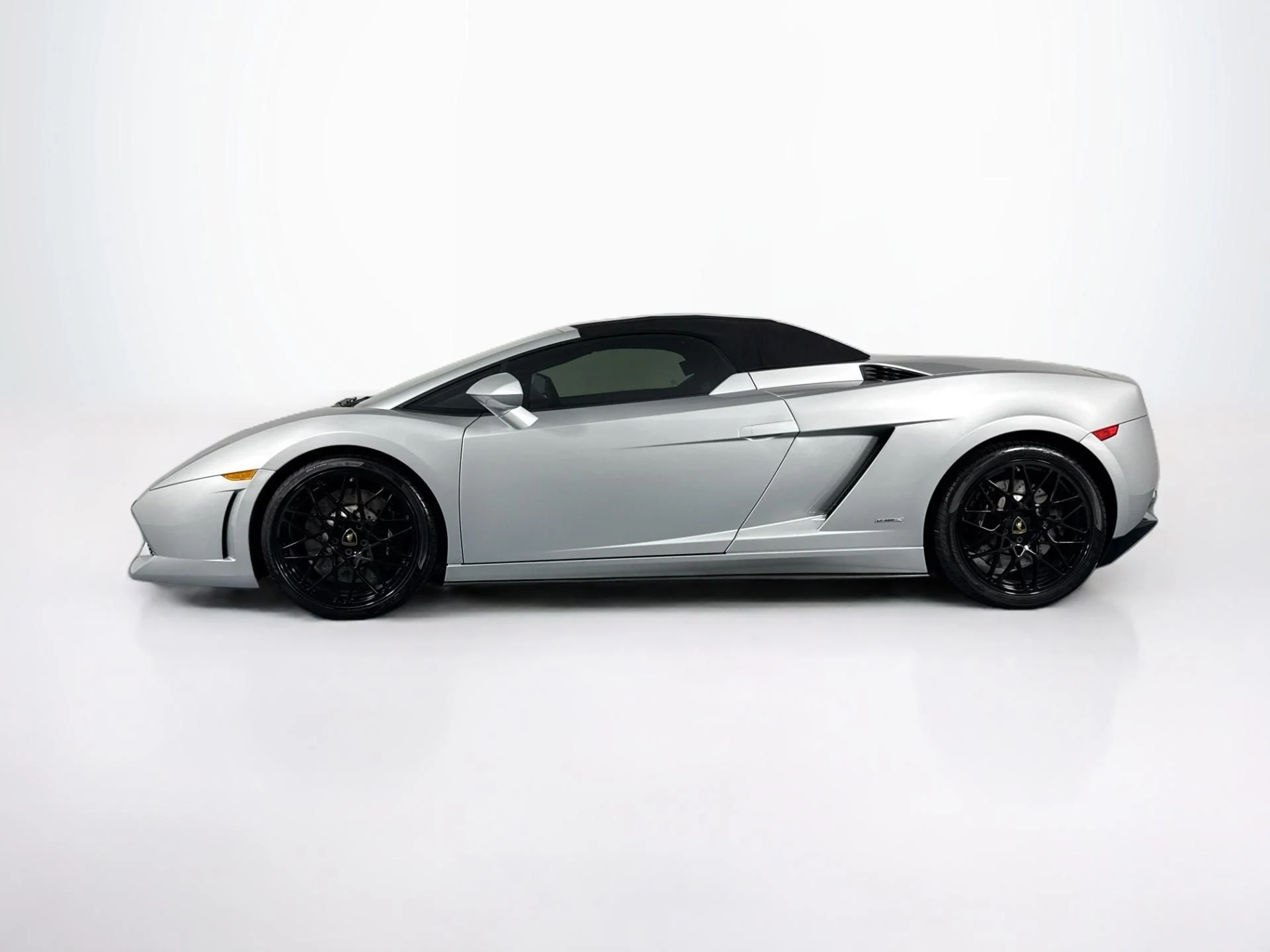 mph042_181511104_Used_2010_Lamborghini_Gallardo_LP_560_4_Spyder_1784851292_d86f5897ae