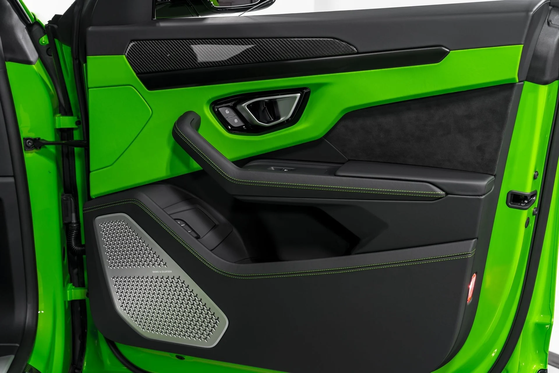 mph042_1821039876_a13e5f23a62d16552298b01ce3490079x_a9ee129afb