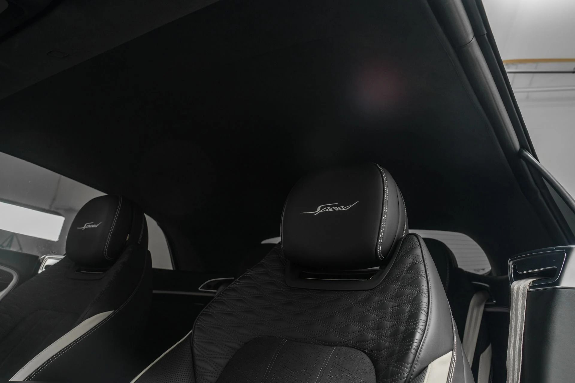 mph042_183932184_Used_2025_Bentley_Continental_GTC_Speed_771_Horsepower_Hybrid_V8_Touring_Specification_Naim_Audio_1769551323_37ebe47e2d