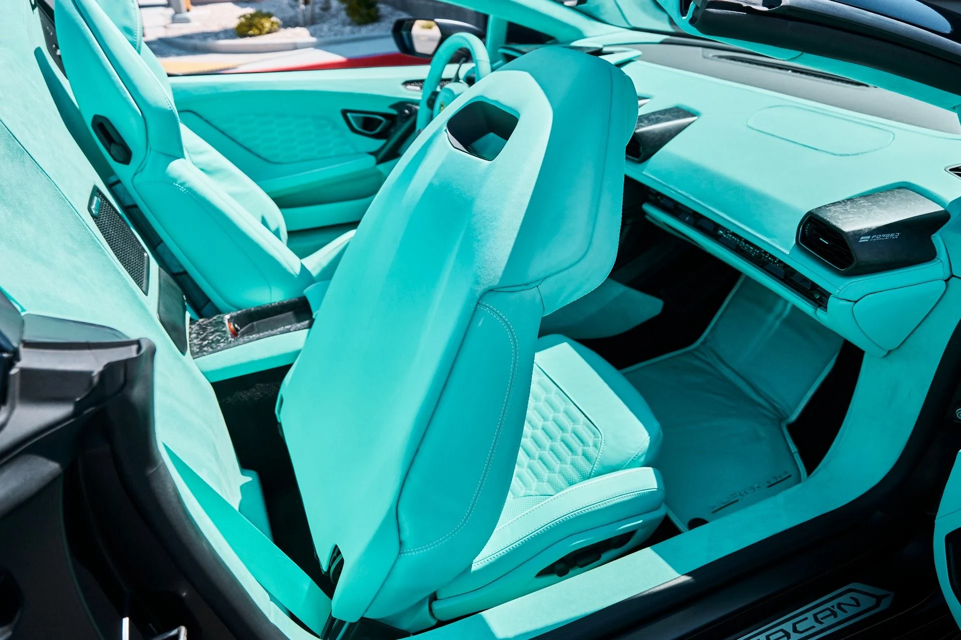mph042_1870054570_Used_2022_Lamborghini_Huracan_EVO_Base_1779498785_22192a62f1