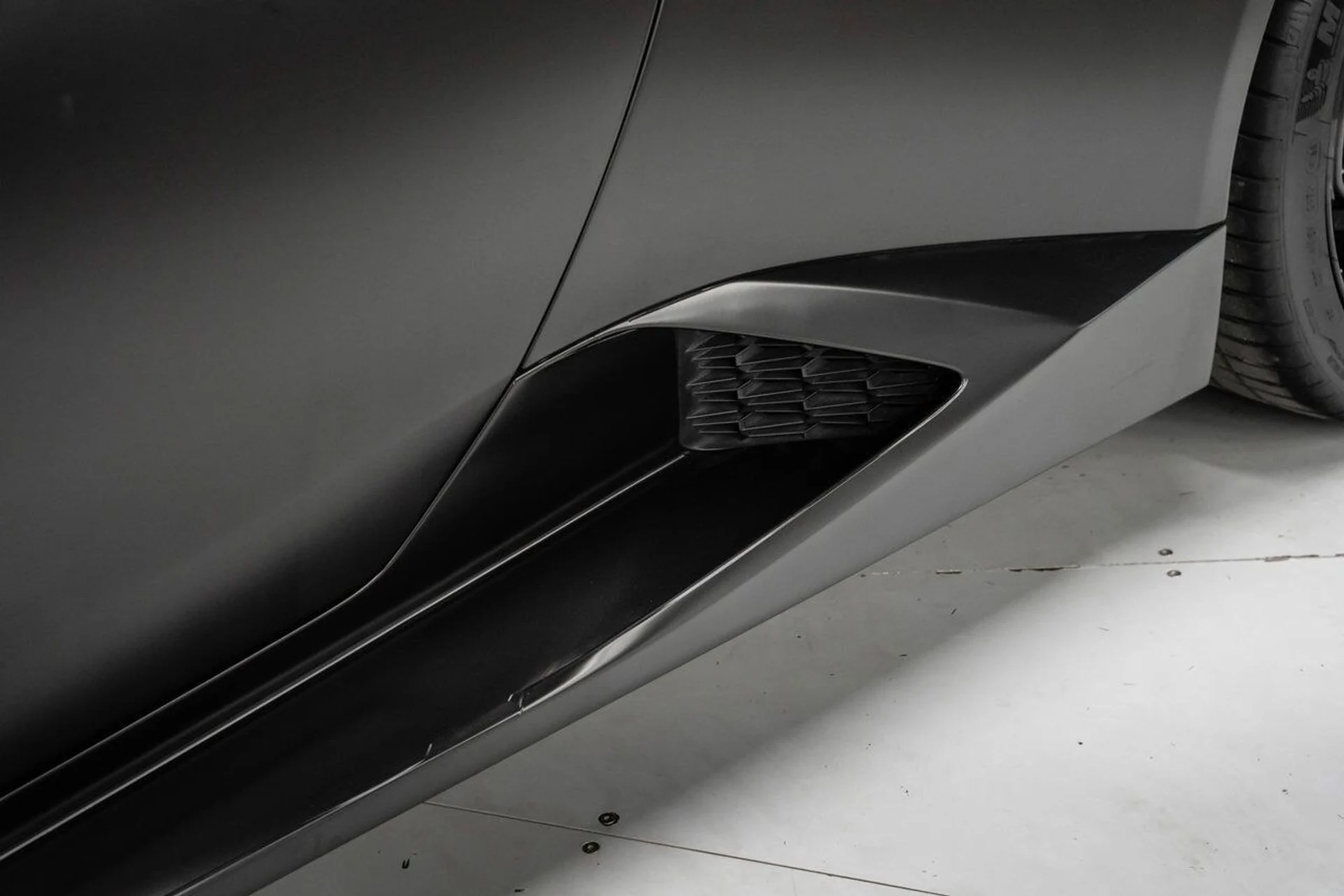 mph042_1878046624_lamborghini_huracan_2016_d606e08758