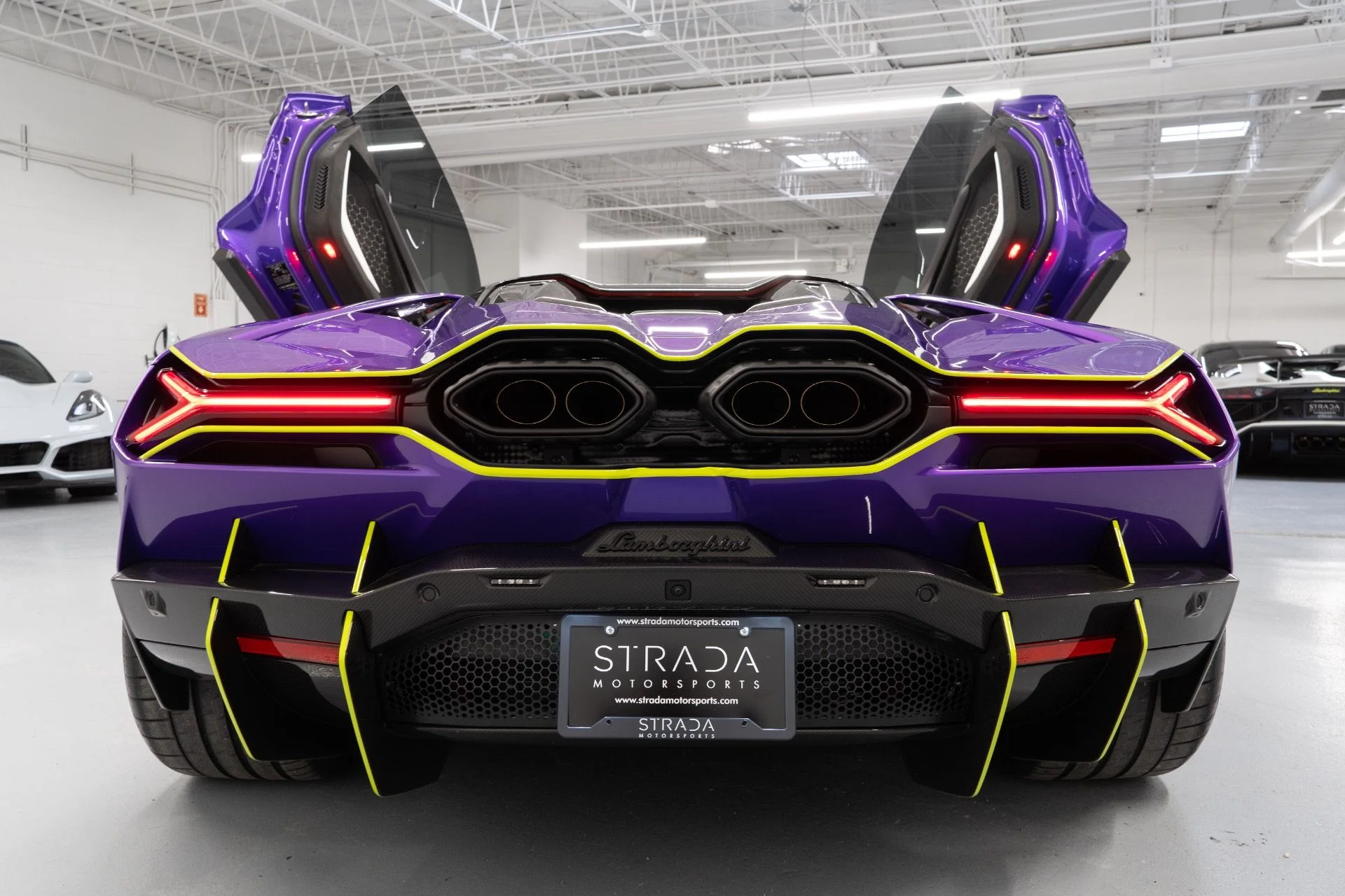 mph042_1882920683_Used_2024_Lamborghini_Revuelto_1739988848_f470f0caf8