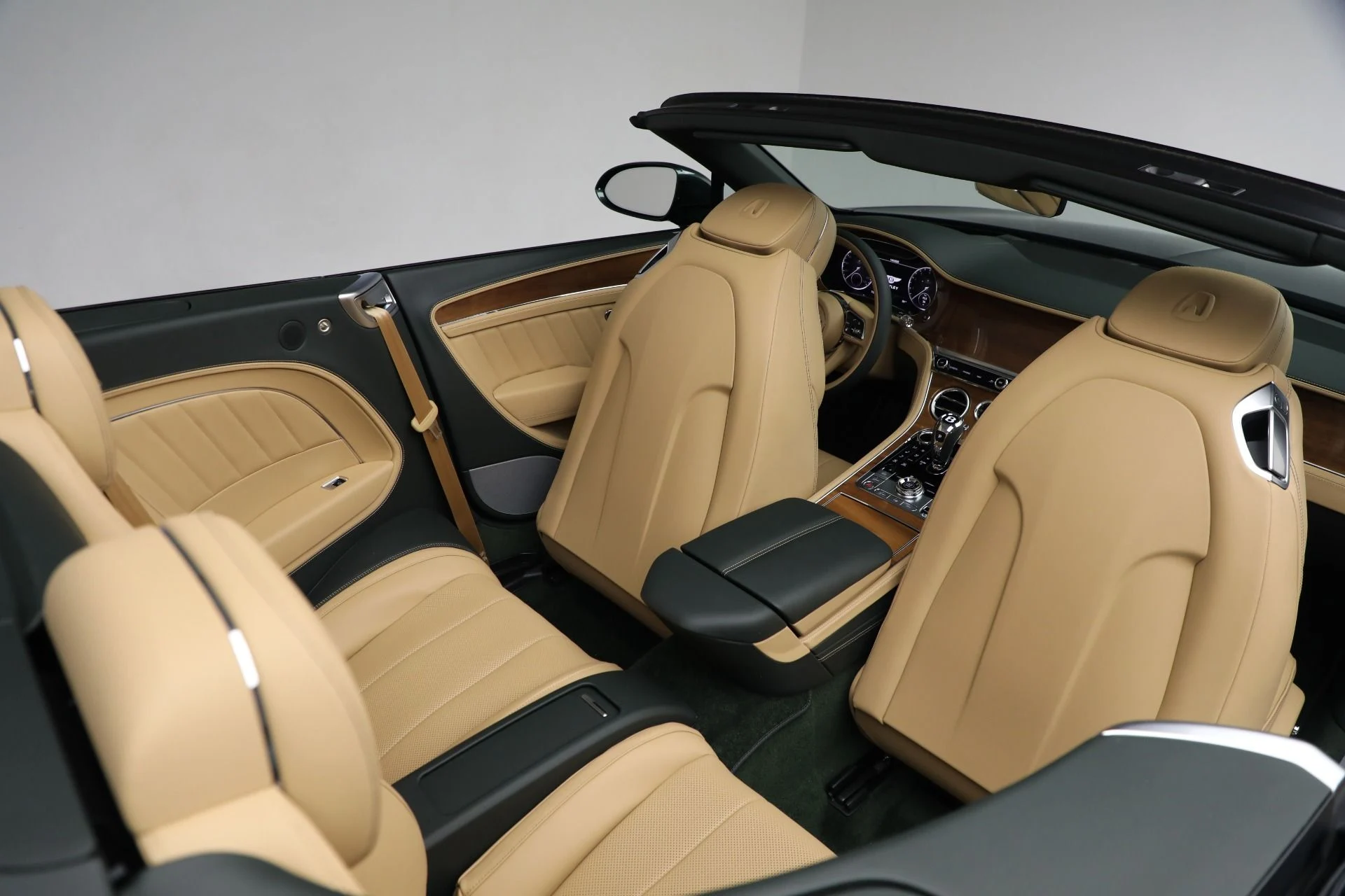mph042_1907016665_New_2024_Bentley_Continental_GTC_Edition_8_a3841e4ee6