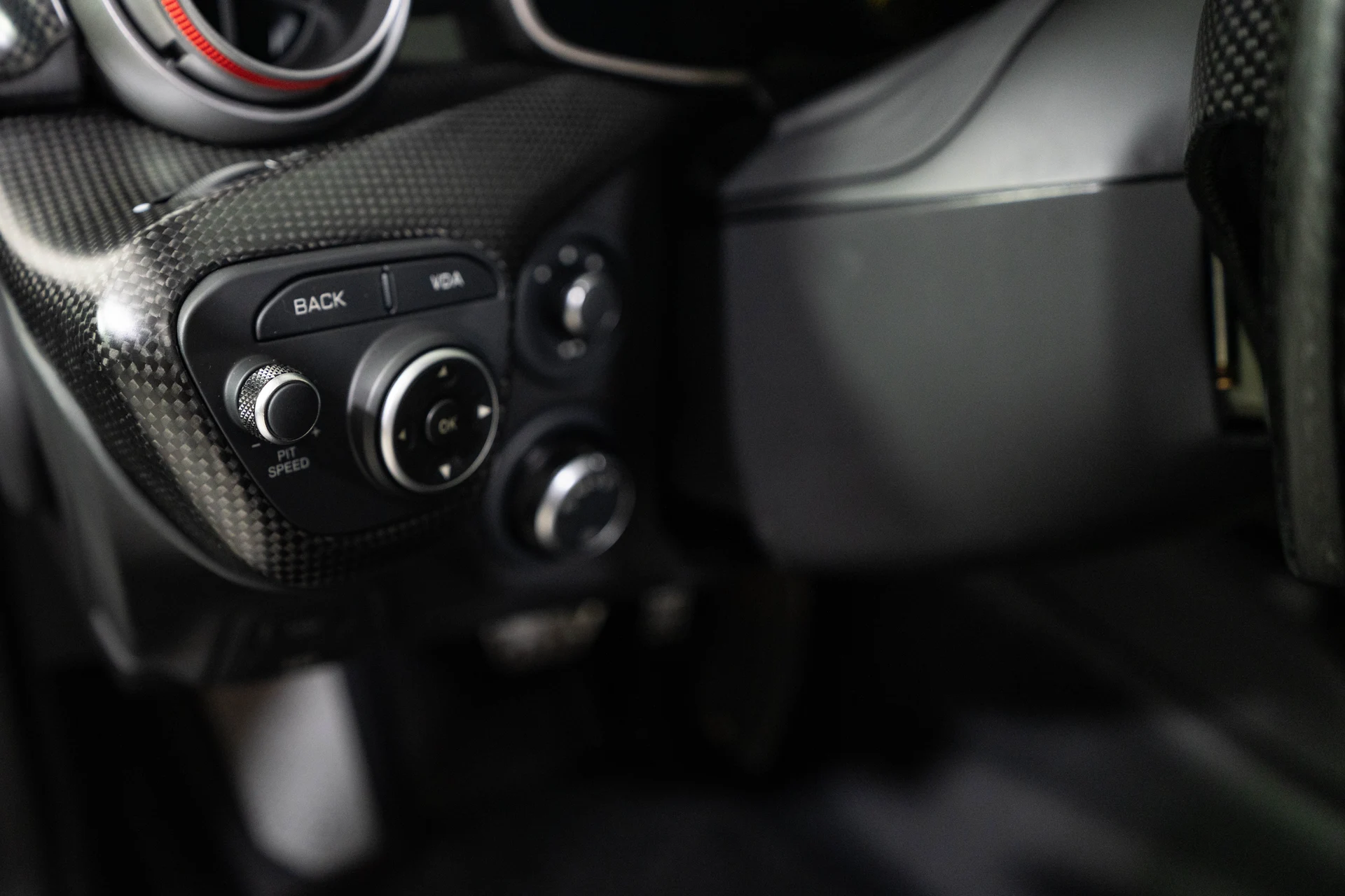 mph042_1914933259_6a78931a1b13626073f2a0ea1b041bf8_65469538dc