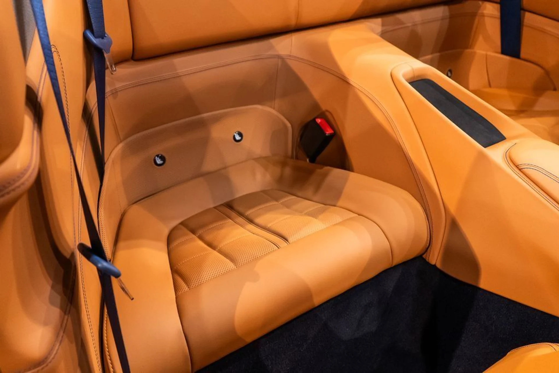 mph042_1919696720_d533c827f2b3806316c87e421c5bdbf5_0699217e39