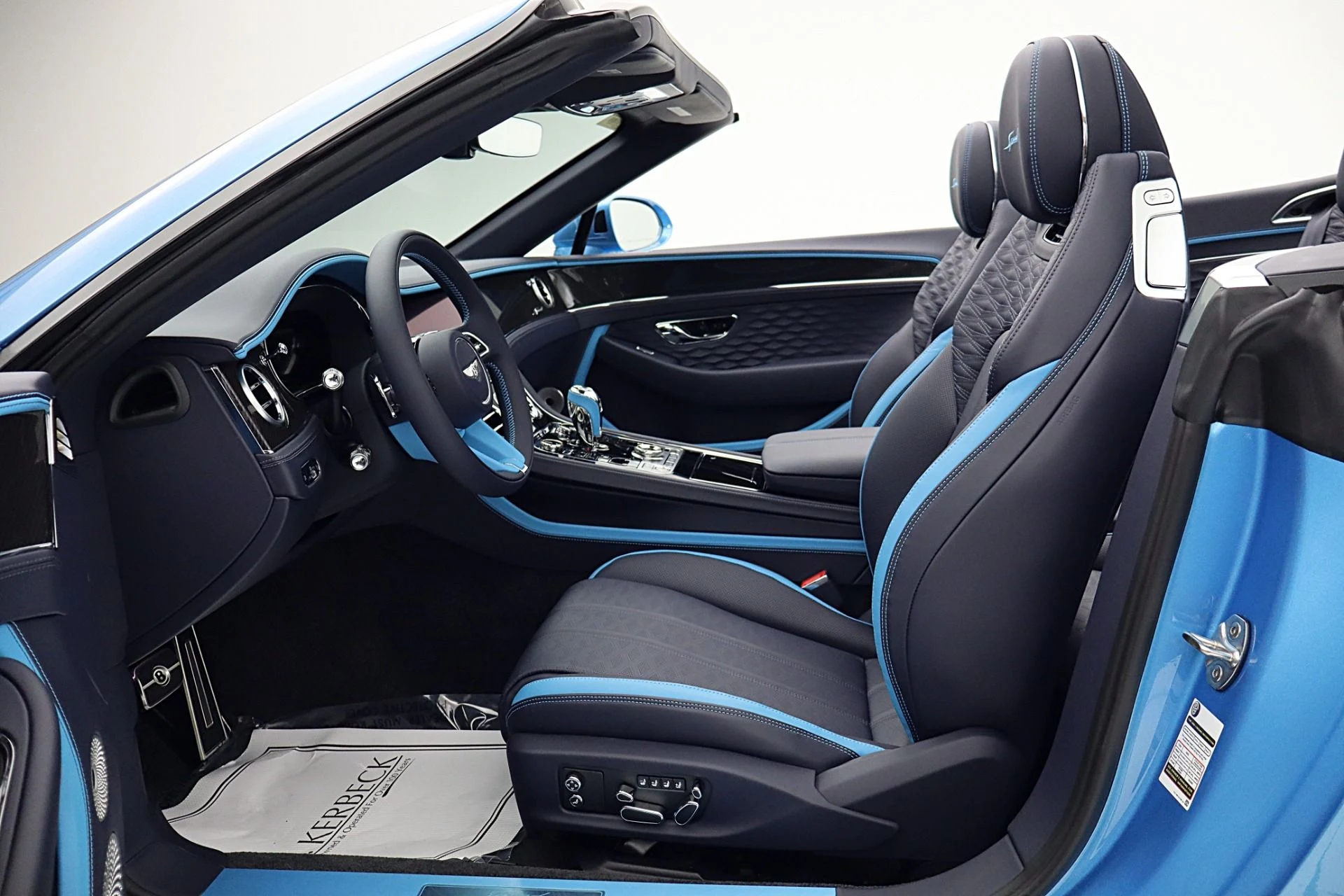 mph042_1932311953_New_2026_Bentley_Continental_GTC_Speed_9c498ef7eb