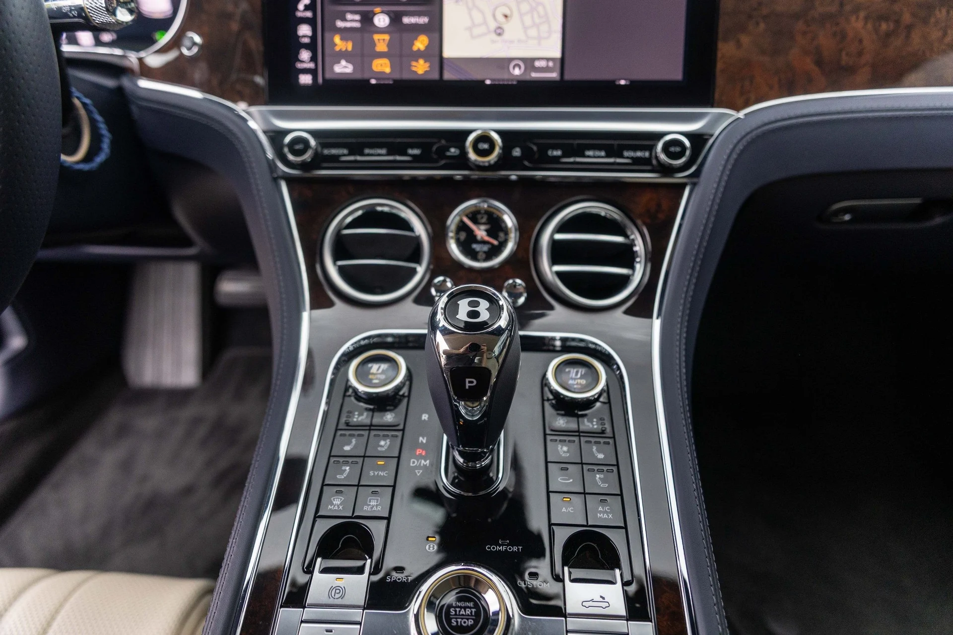 mph042_1934858076_Hi_Tech_Luxury_Imports_LLC_SCBDG_4_ZG_1_PC_008673_image_42_dcb0038033