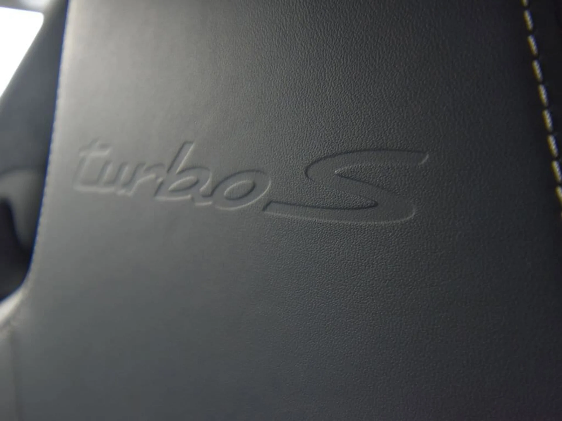 mph042_1943181698_3798b40b3515c36b060a0a250a12b068x_4c12107730