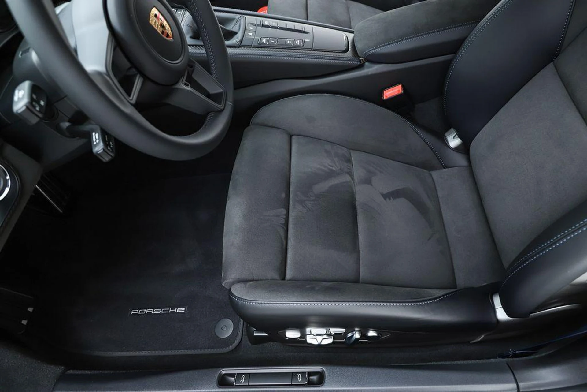 mph042_1950757404_Cm_FQSUX_3_QQ_Ova_rh_PW_Hkjljvif4_0ce505dabd