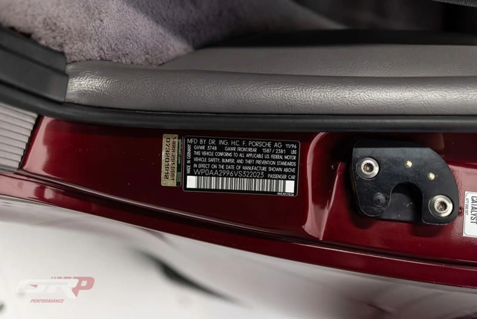 mph042_197075048_2_CD_4038_D_F613_4_CCC_869_A_D544_B0_A123_DF_9875c45c4a