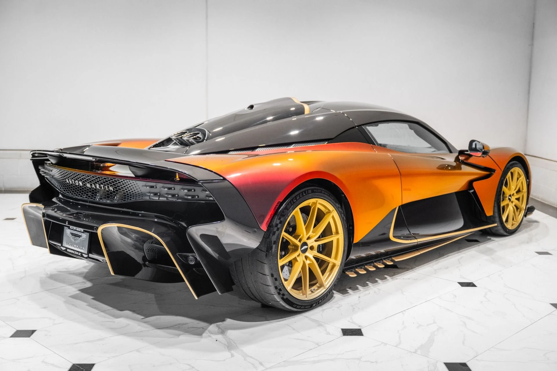 mph042_1971925955_New_2026_ASTON_MARTIN_VALHALLA_1775946933_6c9706cf15