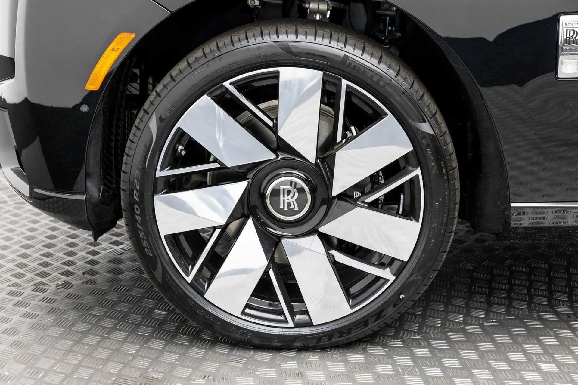 mph042_1973875523_43_b986eabad0