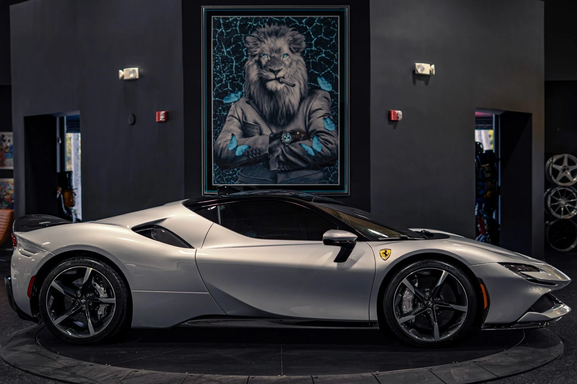 mph042_1975385080_Used_2021_Ferrari_SF_90_Stradale_HUGE_660k_MSRP_1776712000_bafcefec19