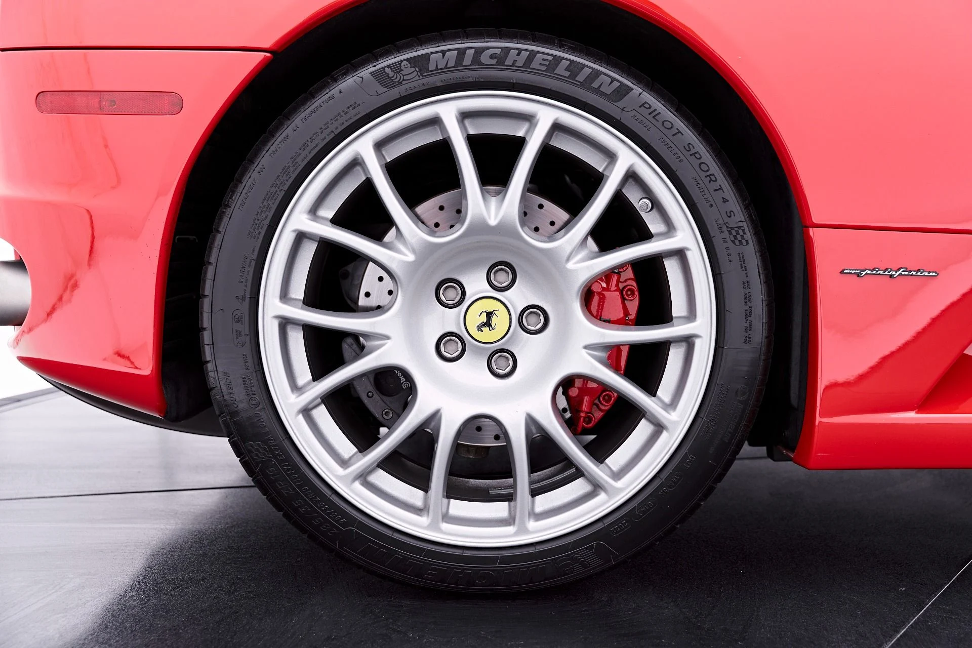 mph042_1995858863_Used_2006_Ferrari_F430_Berlinetta_1781025139_e1eb24fab6