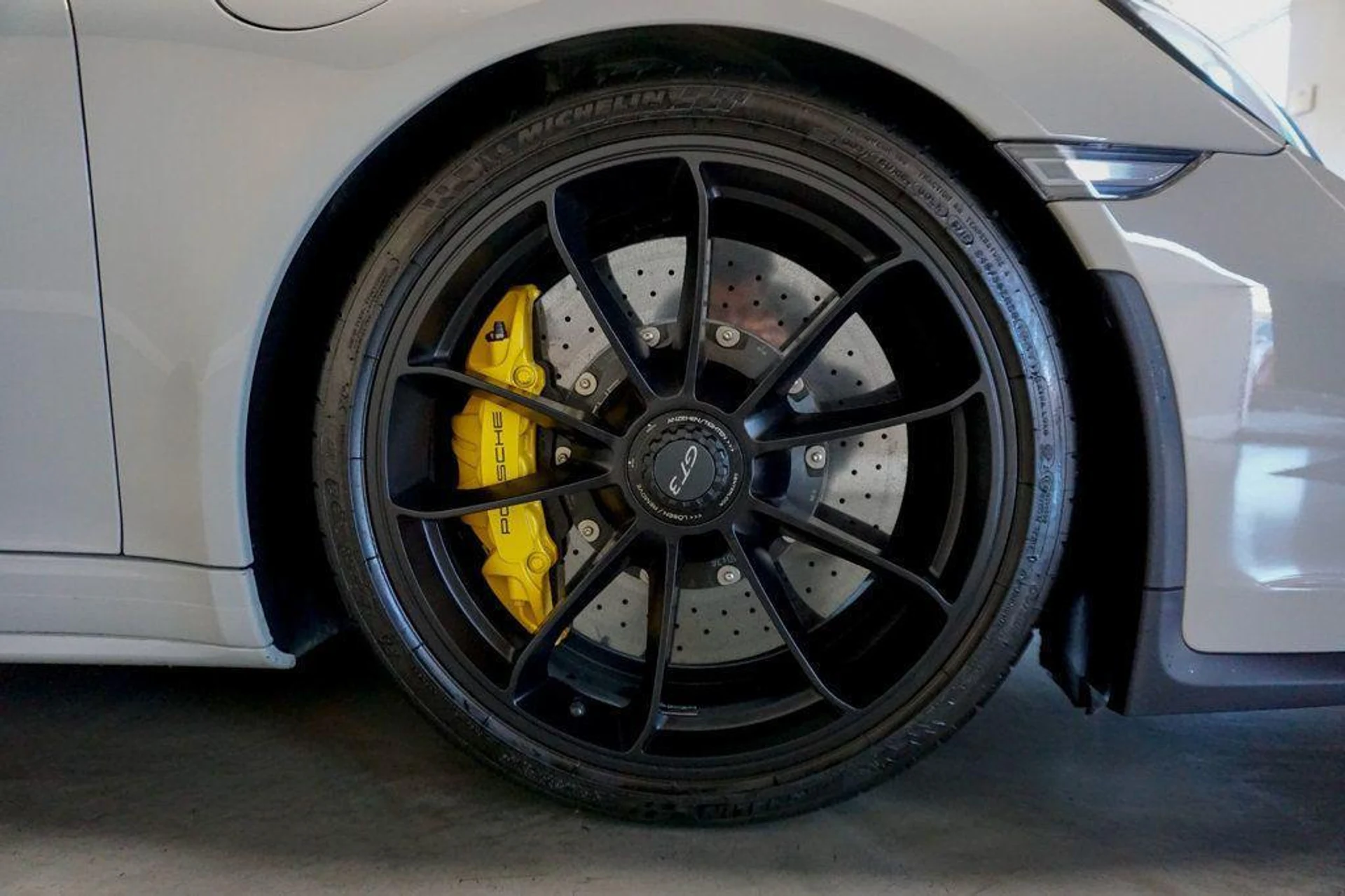 mph042_1996819061_Bg2io_C_Cwn_J_Rp_G_Kg_Mbk_Iz_C0_O_qh_U_079ca97fc8