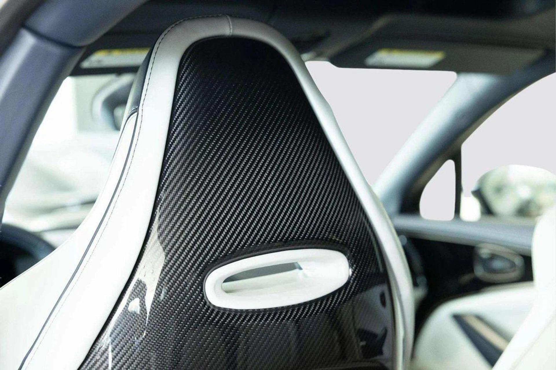 mph042_2000479054_VEUT_7_T2_Mg849ig_Lsh_ER_0_Nd_Qvp_Z4_8269191997