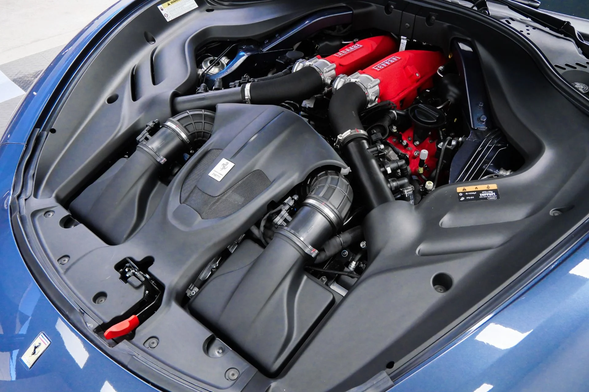 mph042_2003327975_Used_2025_Ferrari_Roma_Spider_As_New_Magneride_Suspension_Loaded_with_Tech_Options_1776957266_68b8b85d07