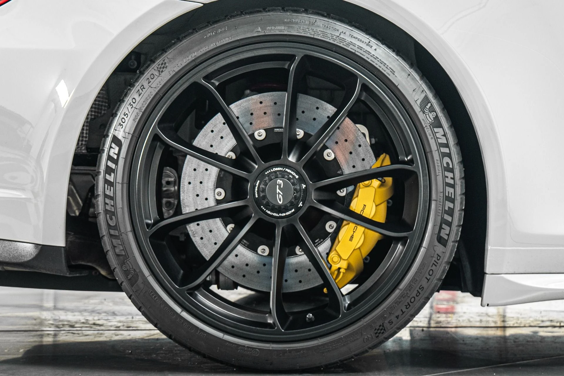 mph042_20067950_Used_2019_Porsche_911_GT_3_6_Speed_Manual_Carbon_Buckets_Extended_Leather_1779893213_4ff4098c89
